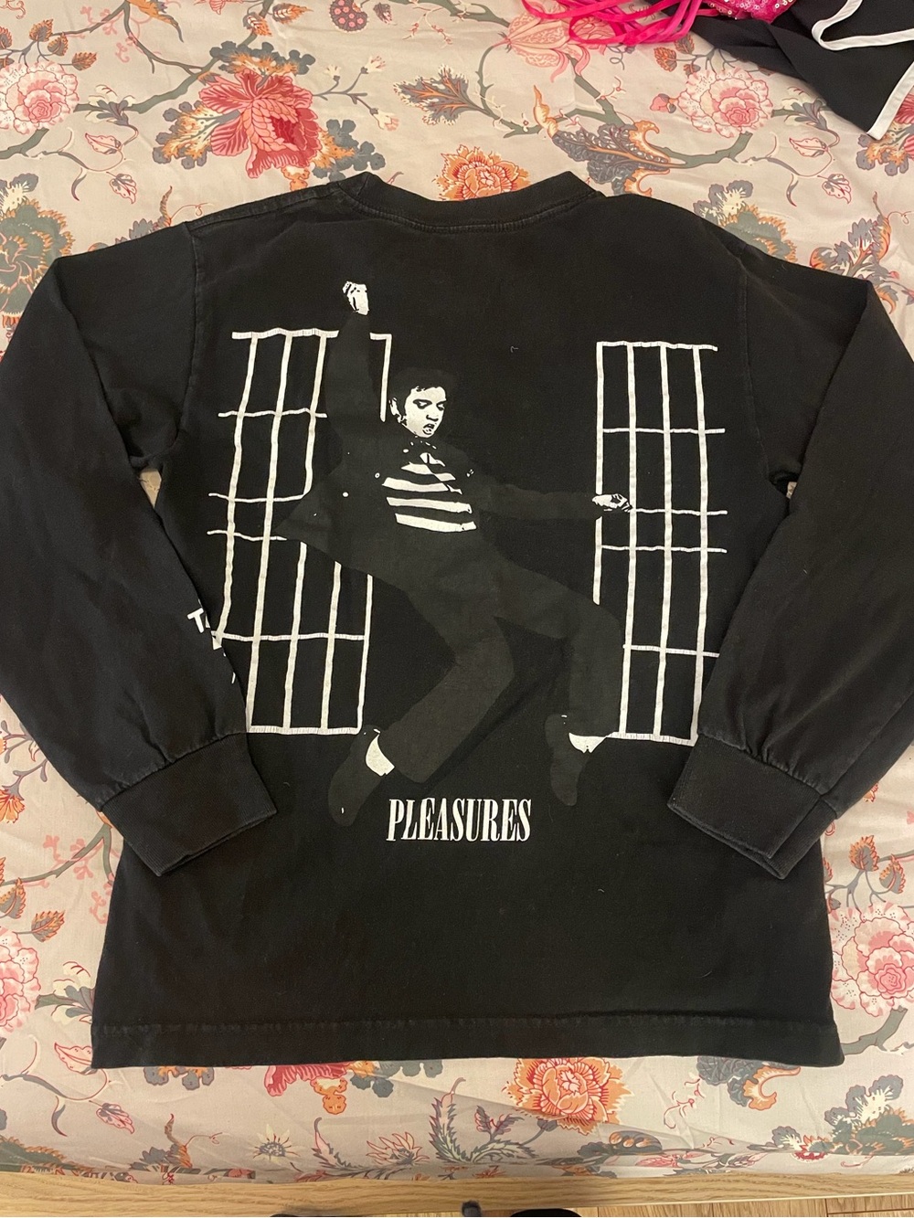 Elvis Pleasures long sleeve band shirt, sleaze. Small